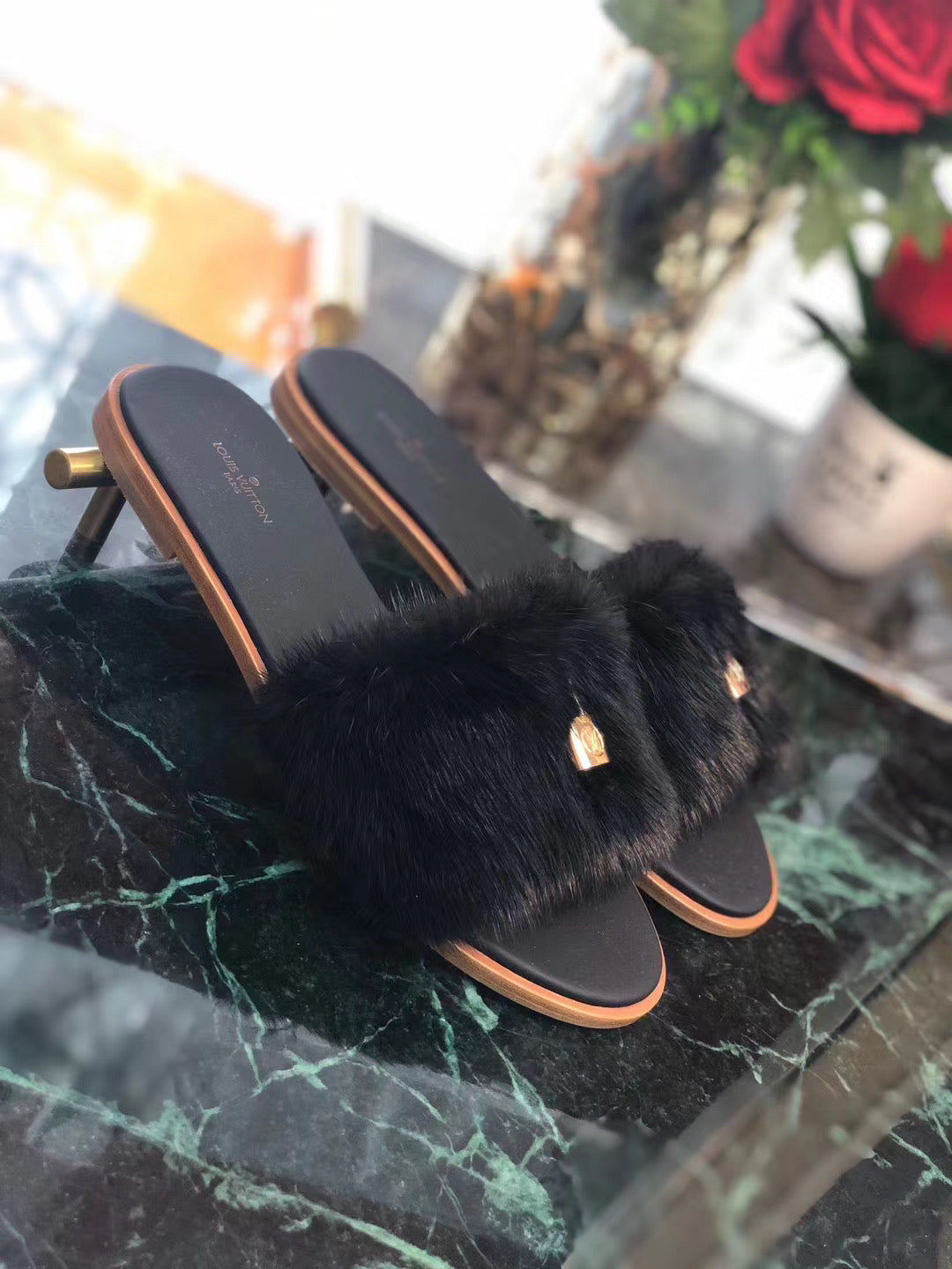 LV slides