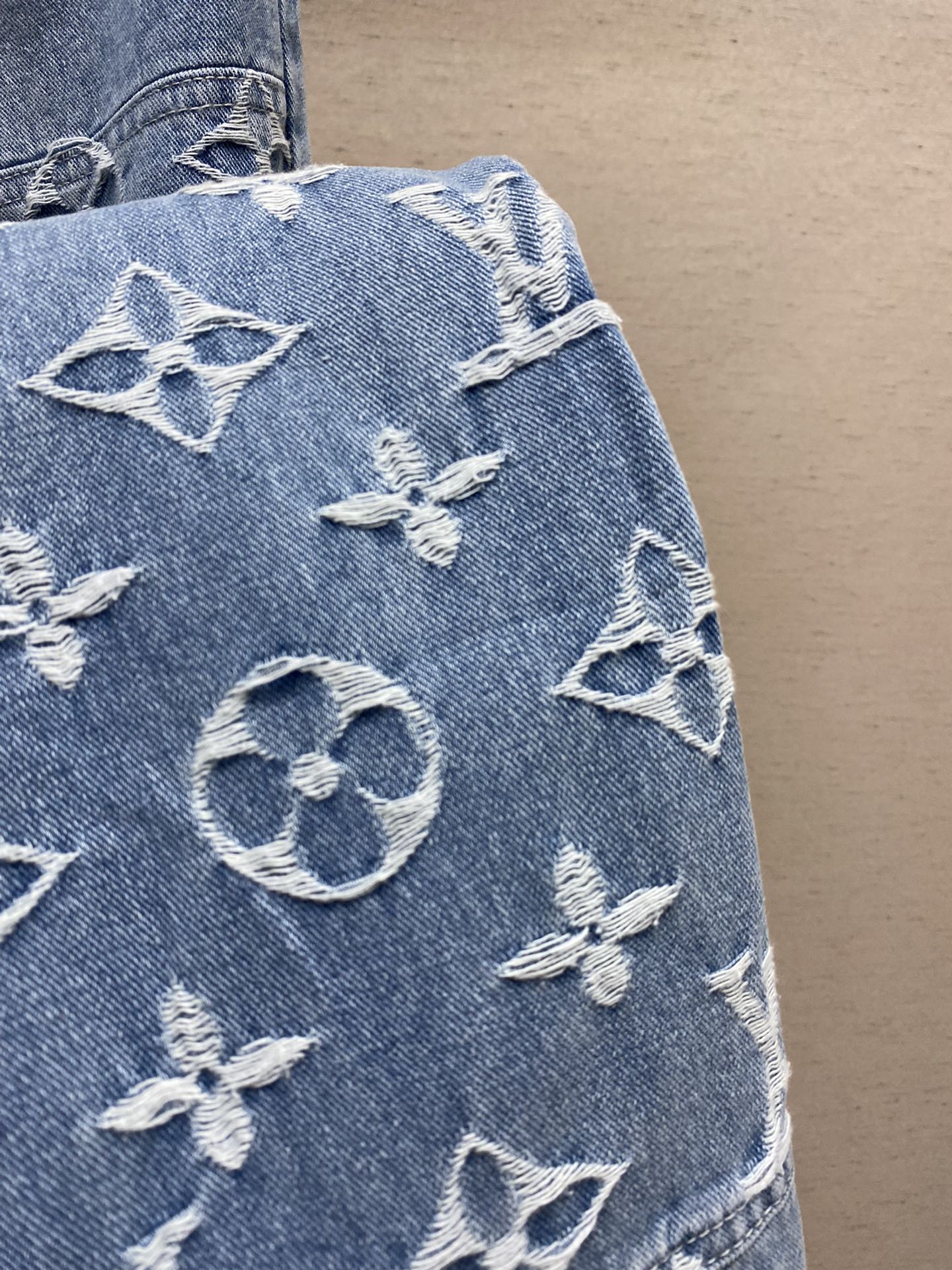 LV denim shirt and pant set