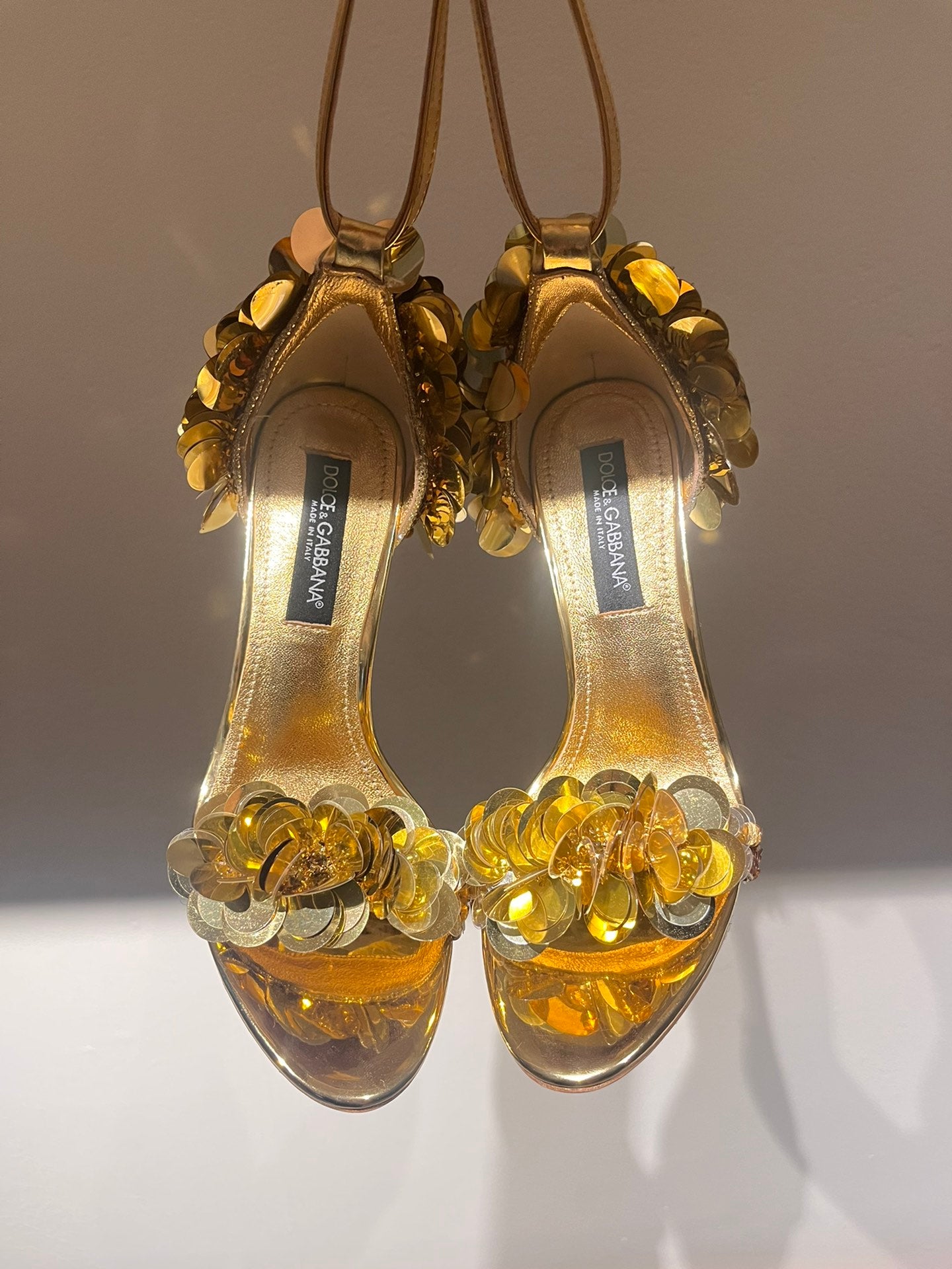 D&G sandals