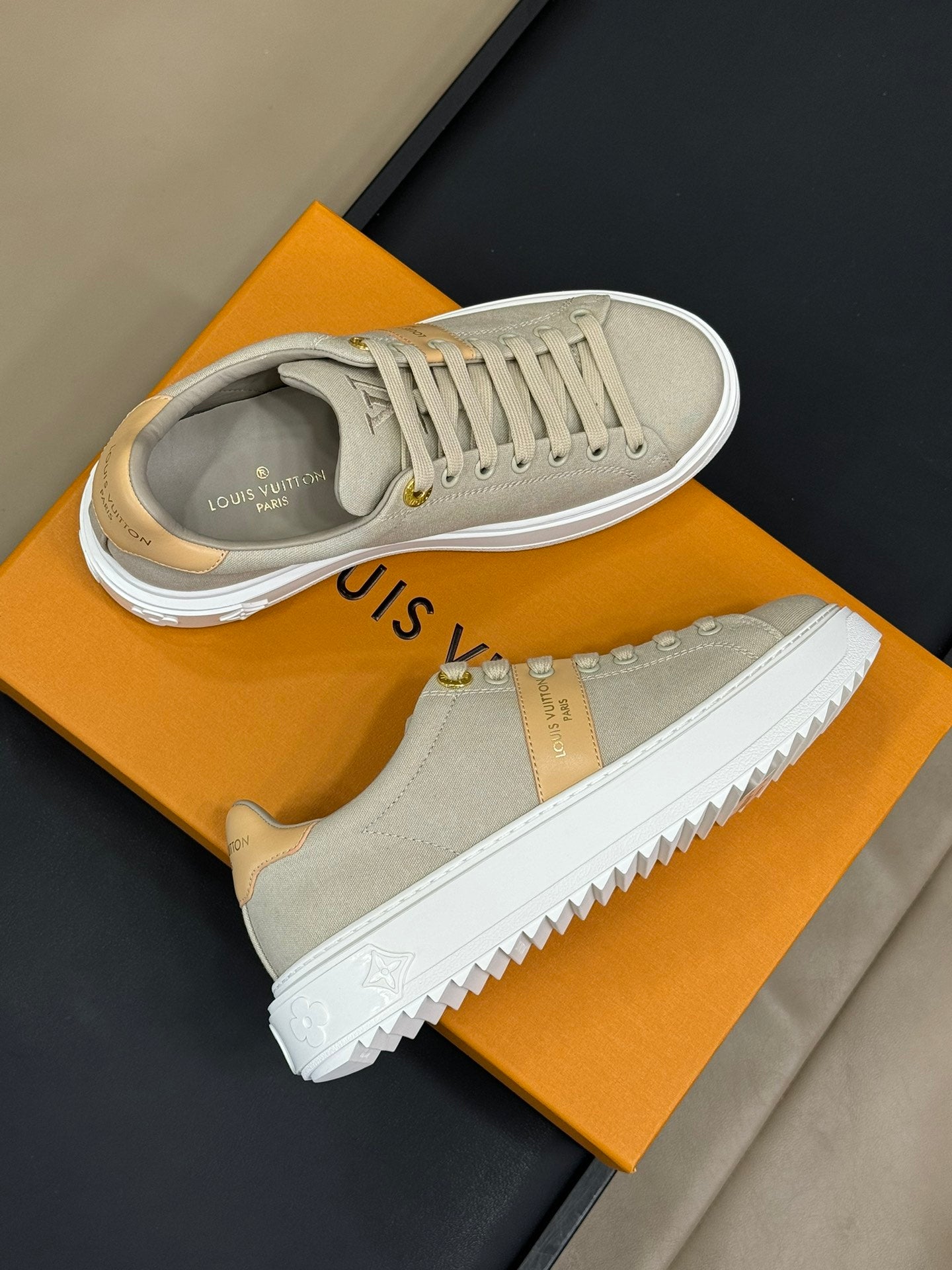 LV TIMEOUT SNEAKERS