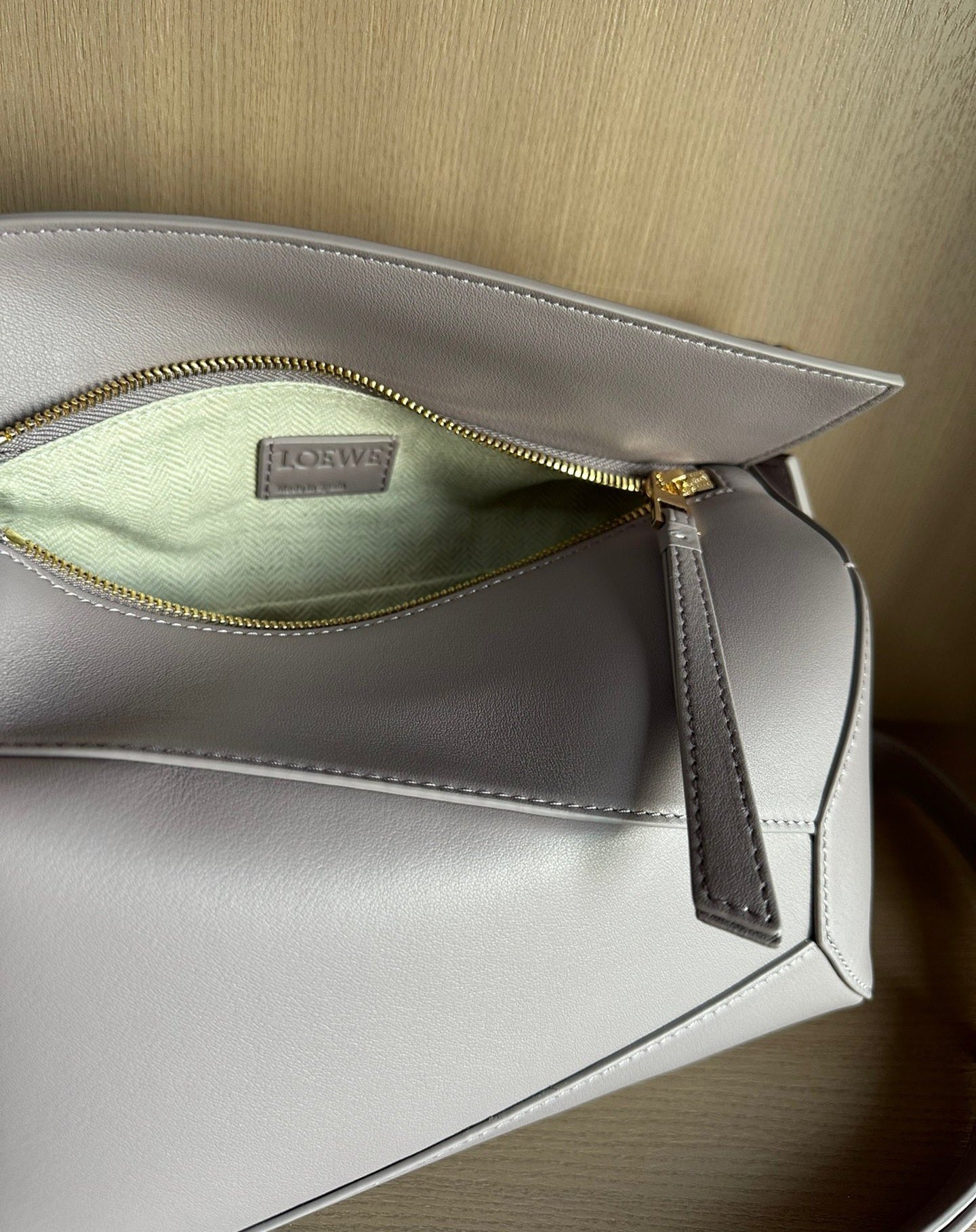 Loewe puzzle bag