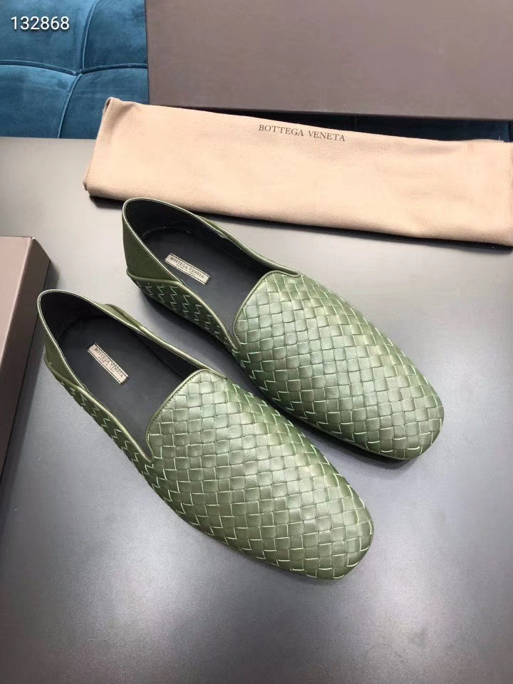 Men Bottega loafers