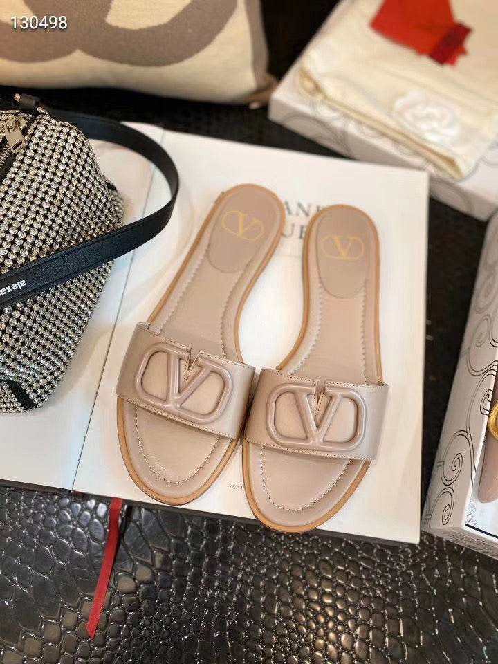 Valentino Vring slippers