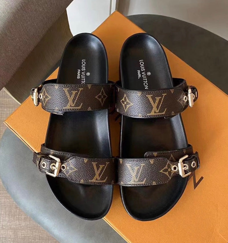 Women LV slides