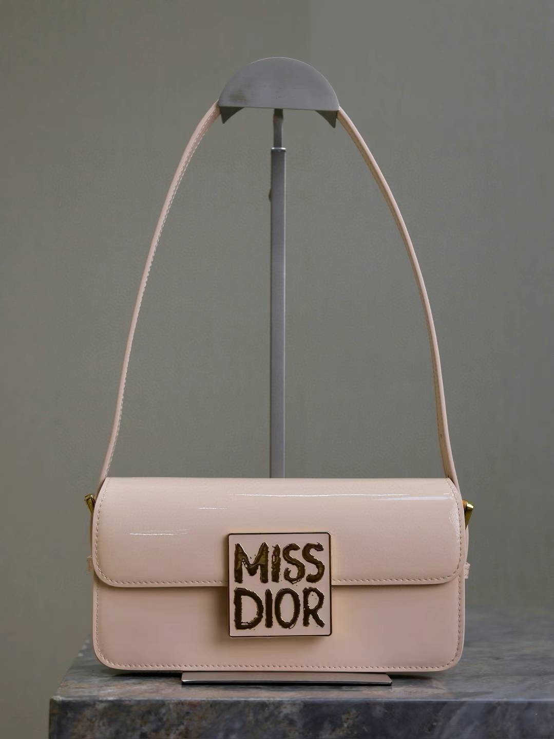 Miss Dior bag with flap calfskin patent leather in black