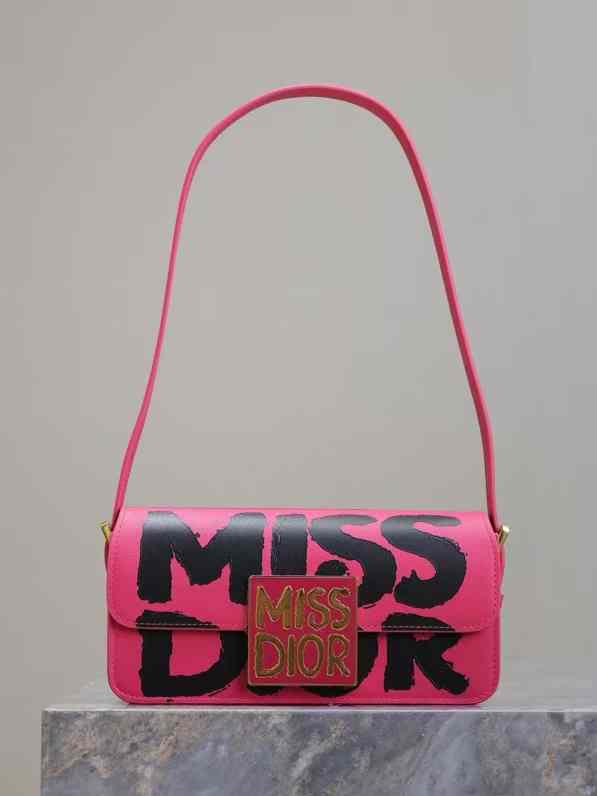 Miss Dior bag with flap calfskin patent leather in black