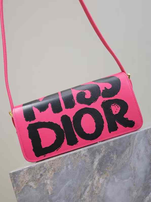 Miss Dior bag with flap calfskin patent leather in black