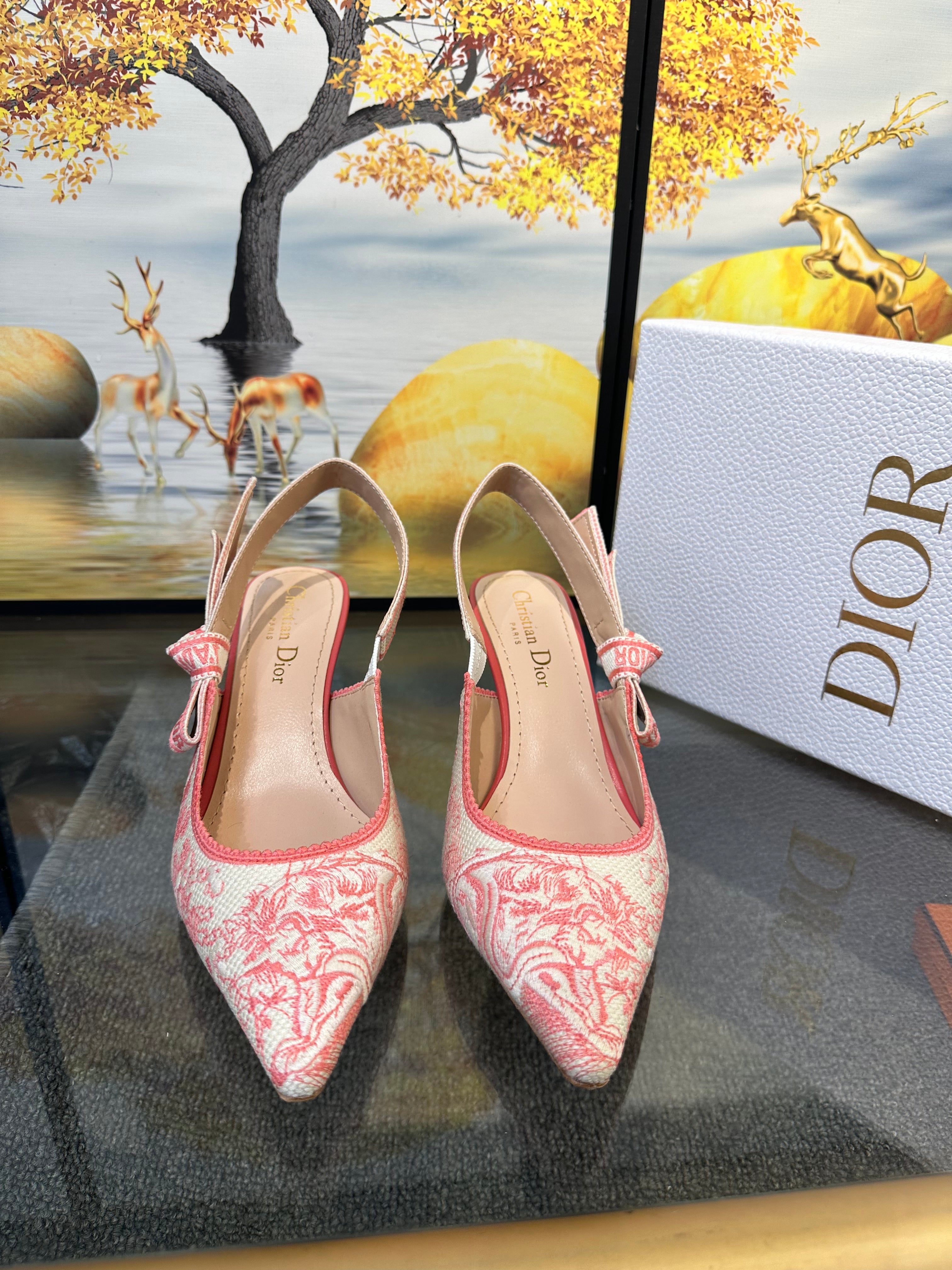 PINK AND ECRU J'ADIOR SLINGBACK TOILE DE JOUY EMBROIDERED COTTON PUMP