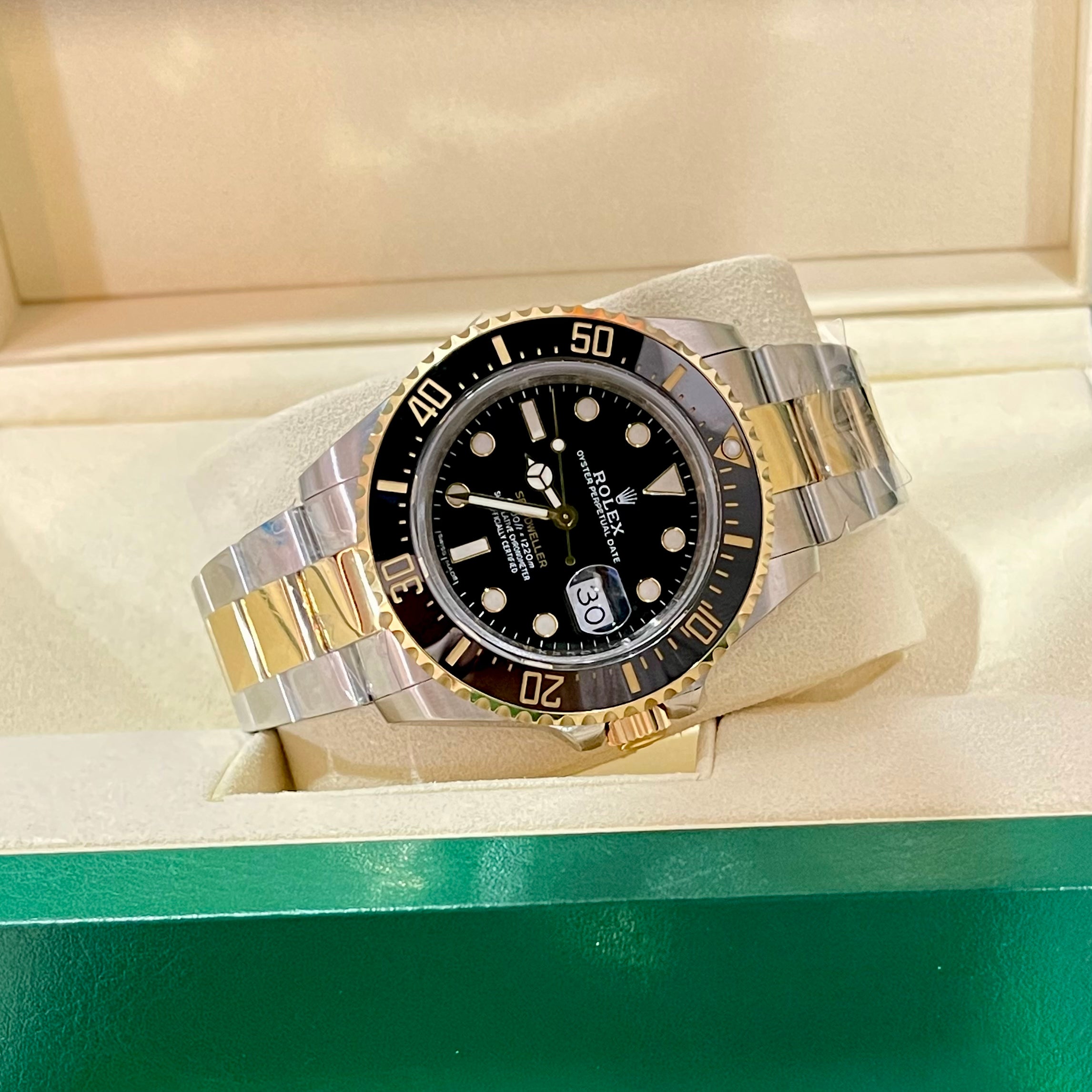 Men Rolex submariner watch