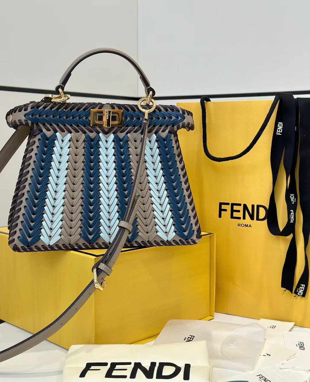 Fendi Peekaboo ISeeU Small Multicolour interlaced leather bag