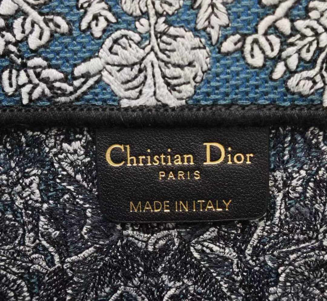 Dior Medium Dior Book Tote